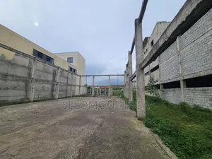 Photo - ለሺያጭ የቀረበ መጋዘን