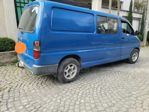 Toyota HiAce 2004 Blue