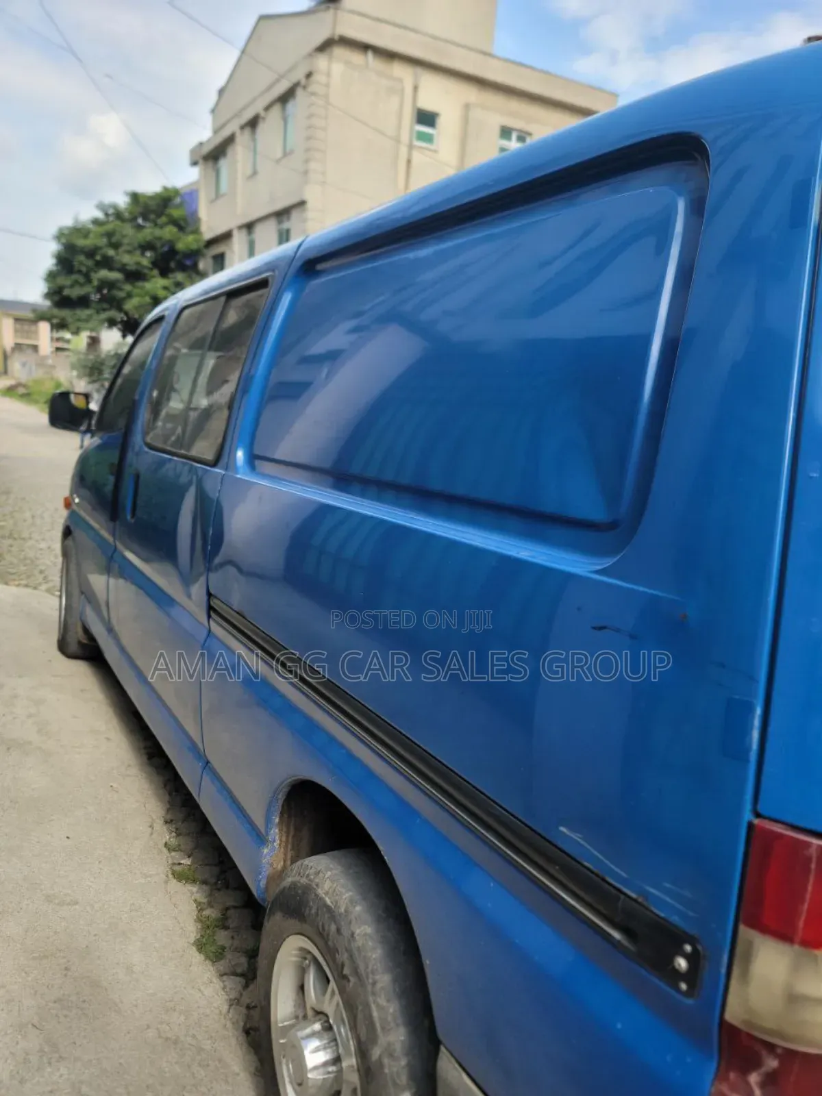 Toyota HiAce 2004 Blue