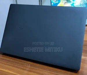 New Laptop Apple MacBook 8GB Intel Core I5 SSD 512GB