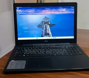 New Laptop Dell Inspiron 15 8GB Intel Core I5 SSD 1T