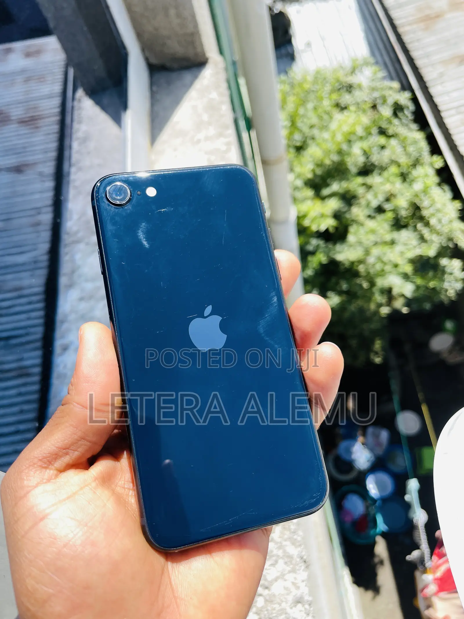 Apple iPhone SE (2022) 64 GB Blue