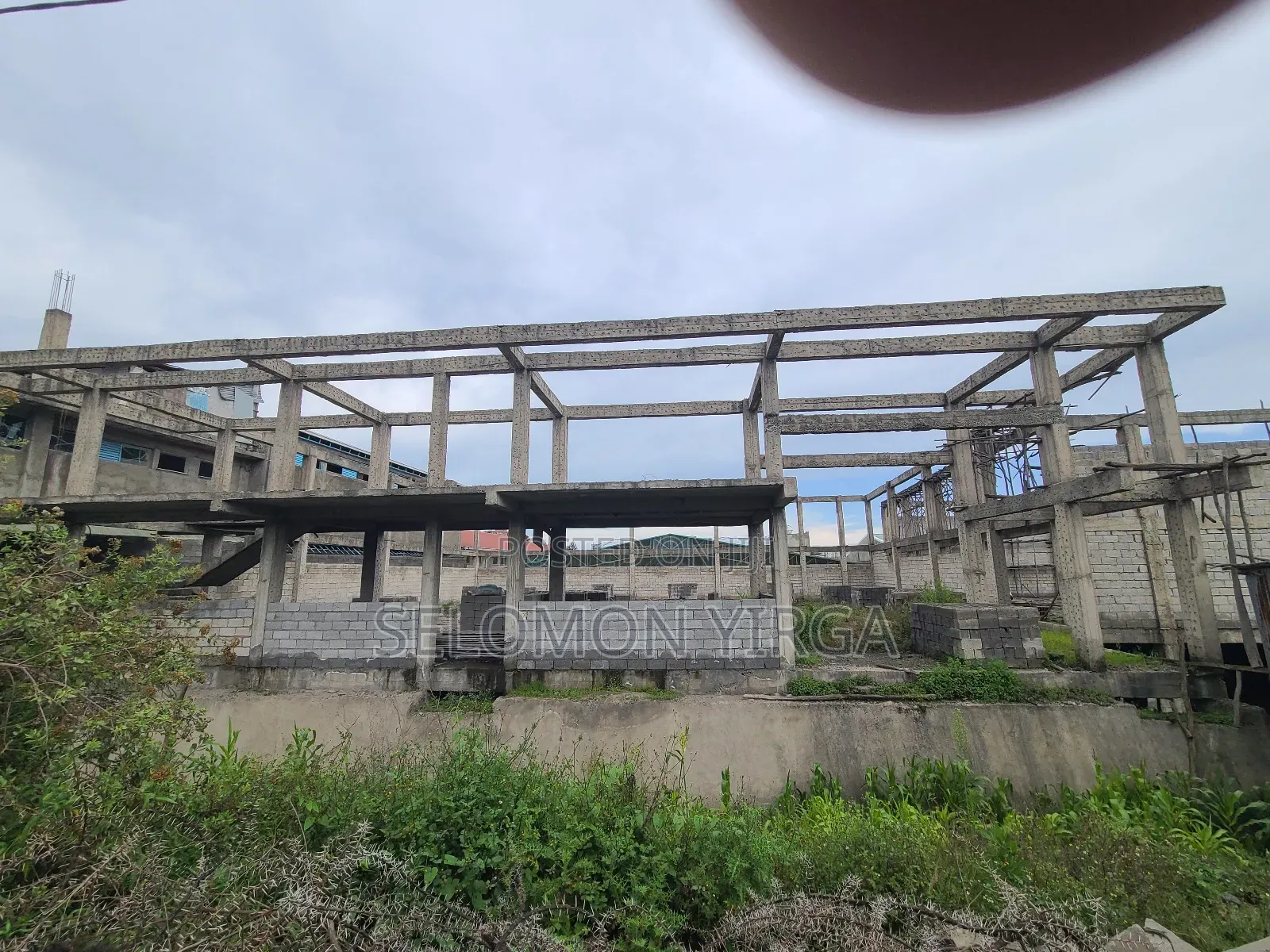 የሚሸጥ መገዘን ነዉ