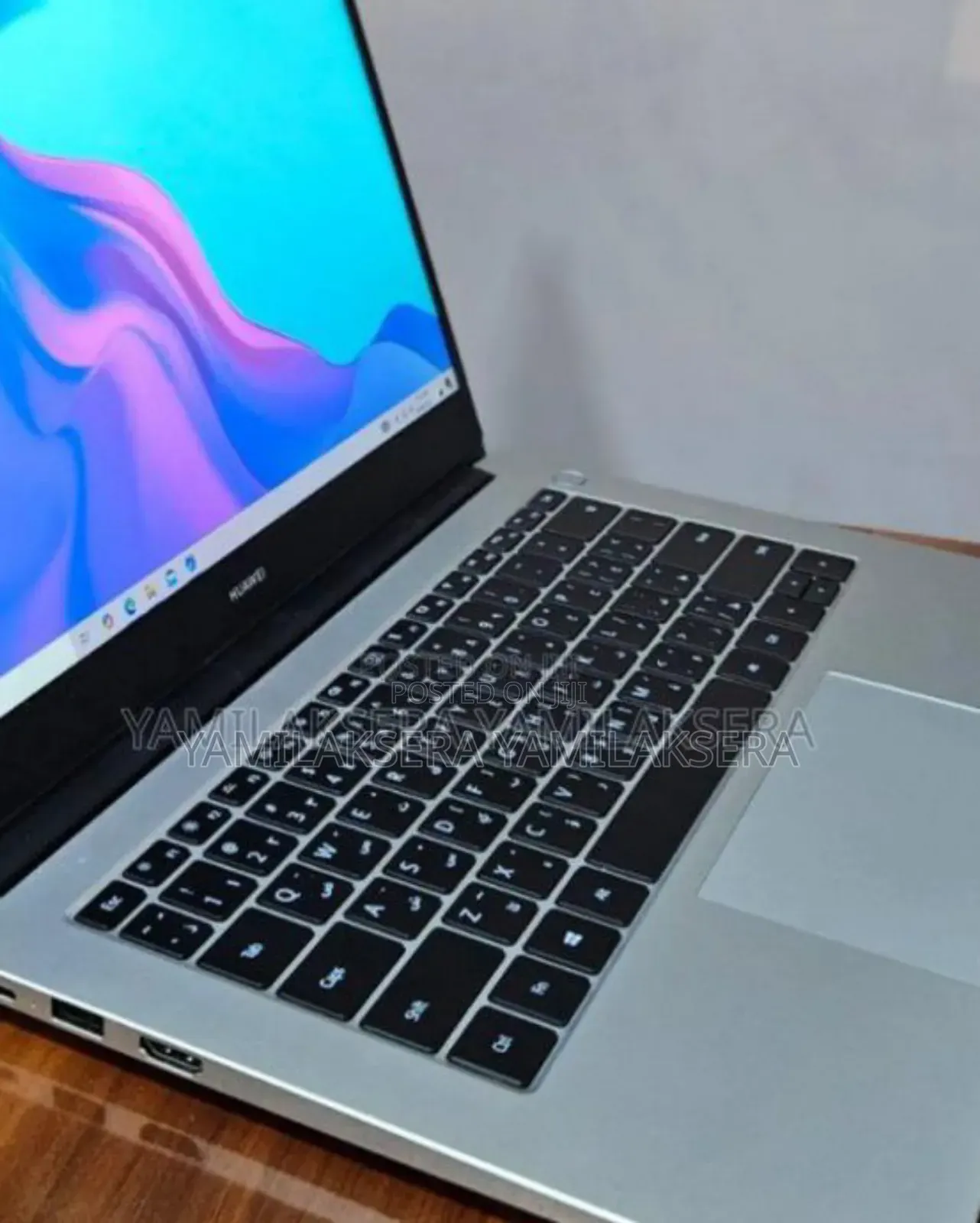 New Laptop Huawei MateBook 13 WRT-W19E 16GB Intel Core i5 SSD 512GB