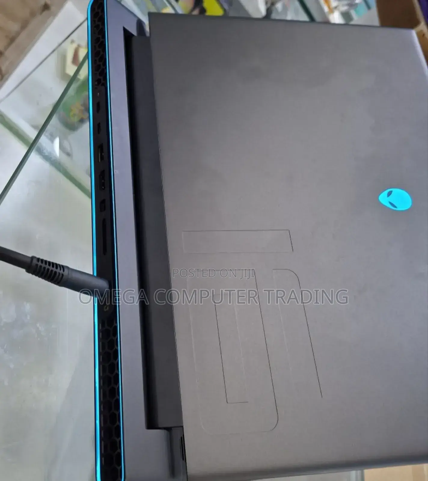 New Laptop Alienware M15 r3 16GB Intel Core i9 SSD 1T