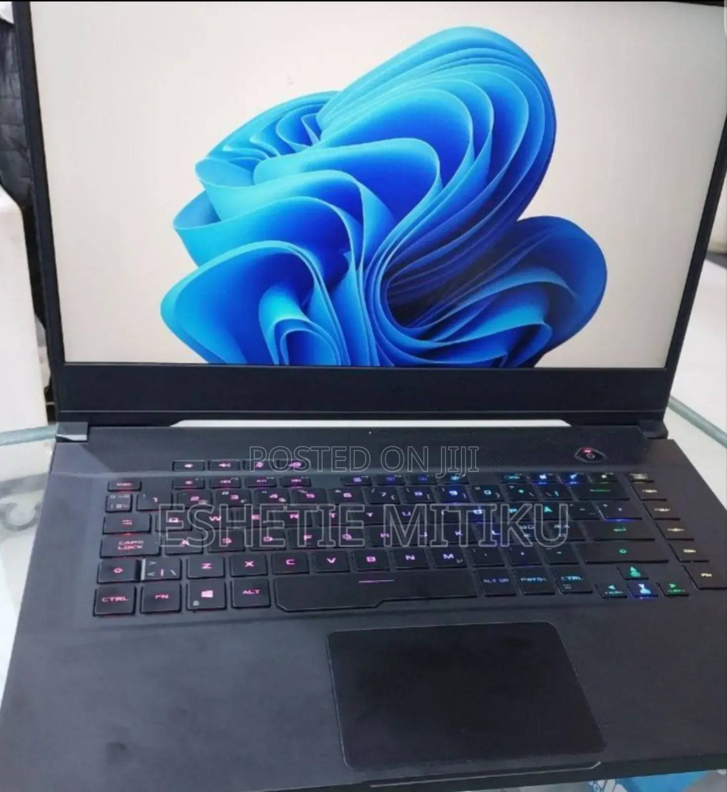 New Laptop Asus ROG Zephyrus S GX701 32GB Intel Core I7 SSD 1T