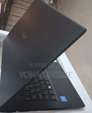 Laptop Acer Aspire 1410 4GB Intel Core 2 Duo SSD 128GB