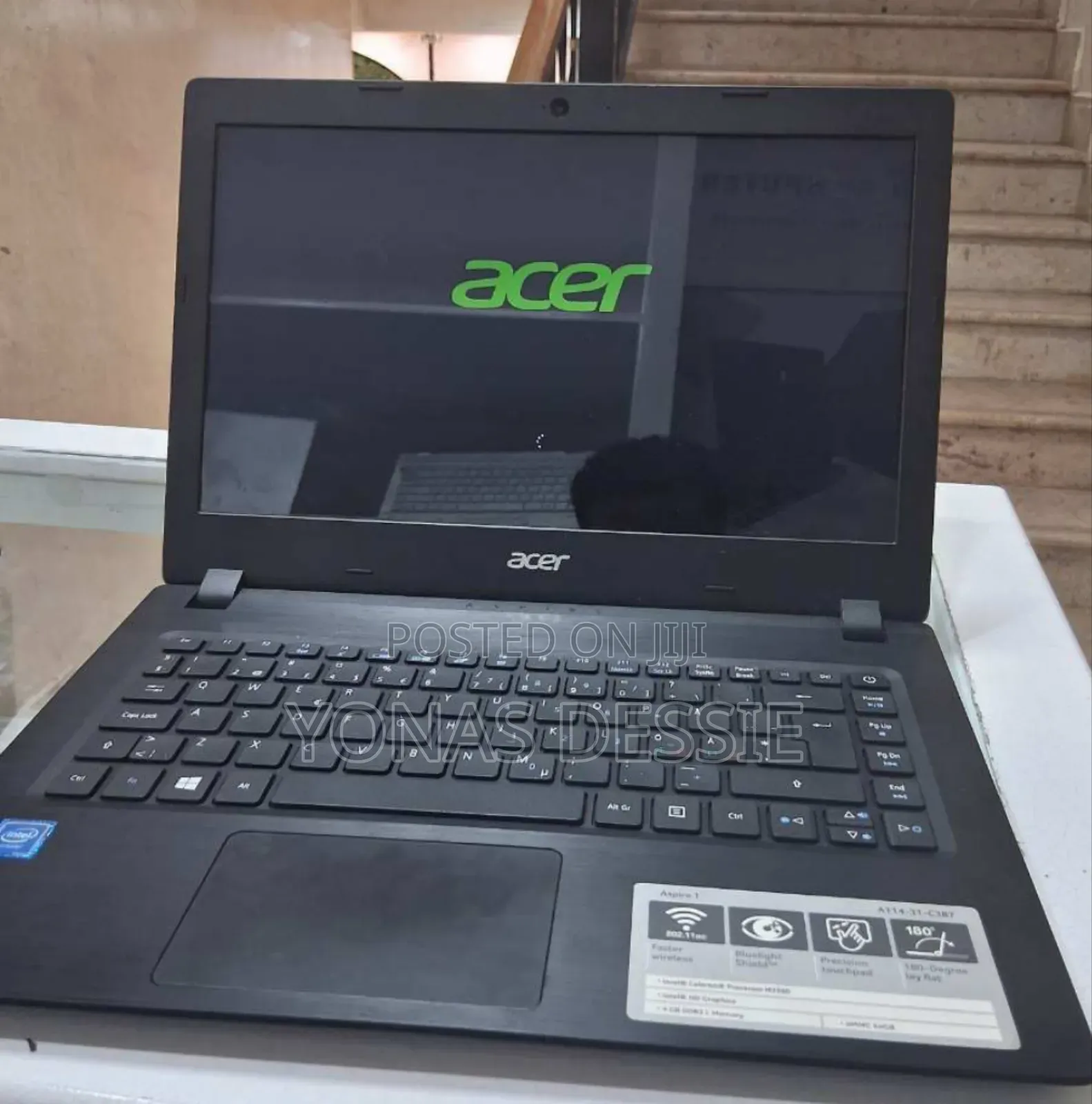 Laptop Acer Aspire 1410 4GB Intel Core 2 Duo SSD 128GB