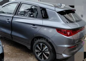 New BYD E2 43 kWh 94 hp FWD 2025 Gray