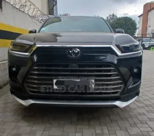 Toyota Grand Highlander Hybrid 2024 Black