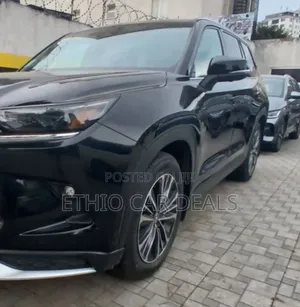Toyota Grand Highlander Hybrid 2024 Black