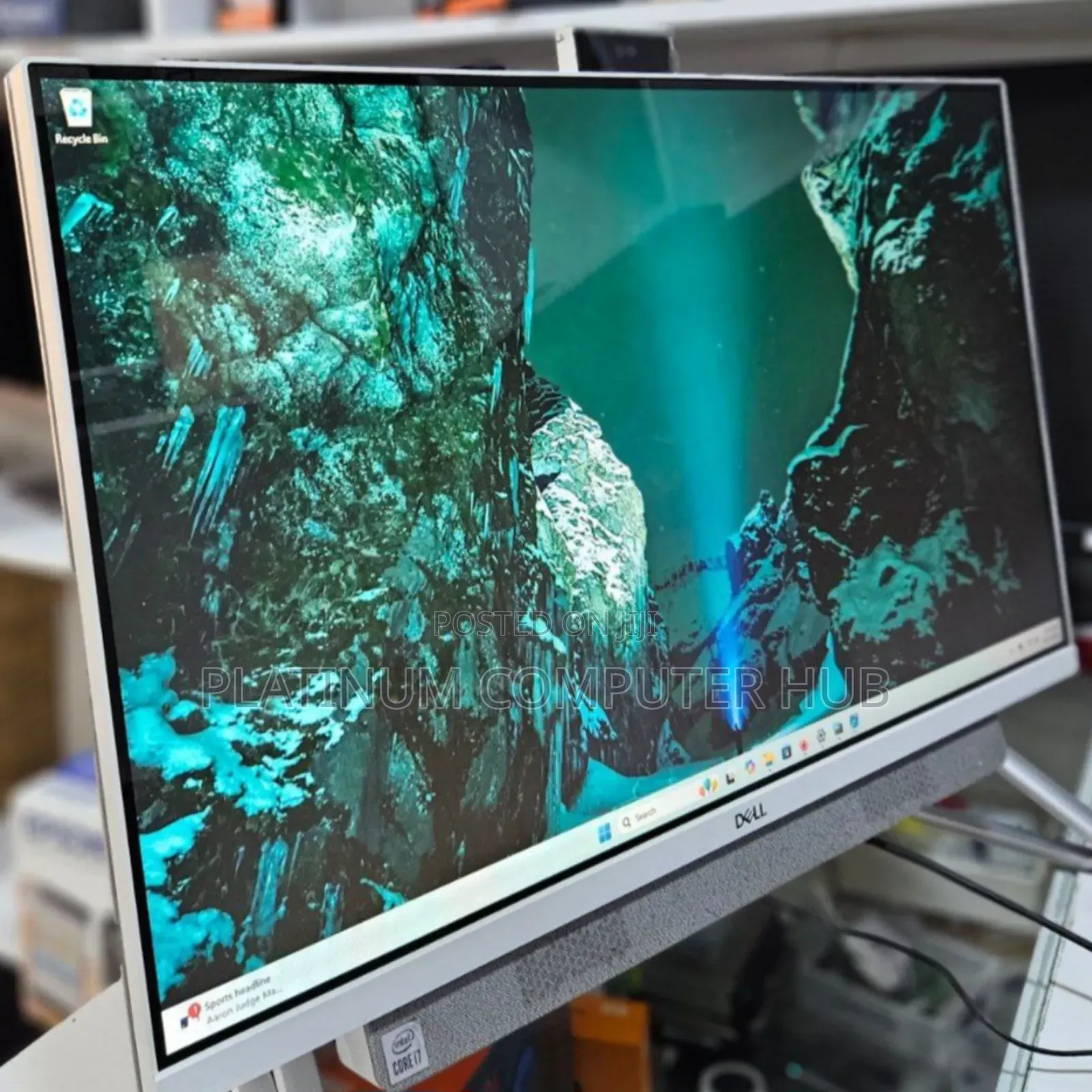 New Dell Inspiron 27 All-in-One 16GB Intel Core I7 SSD 512GB