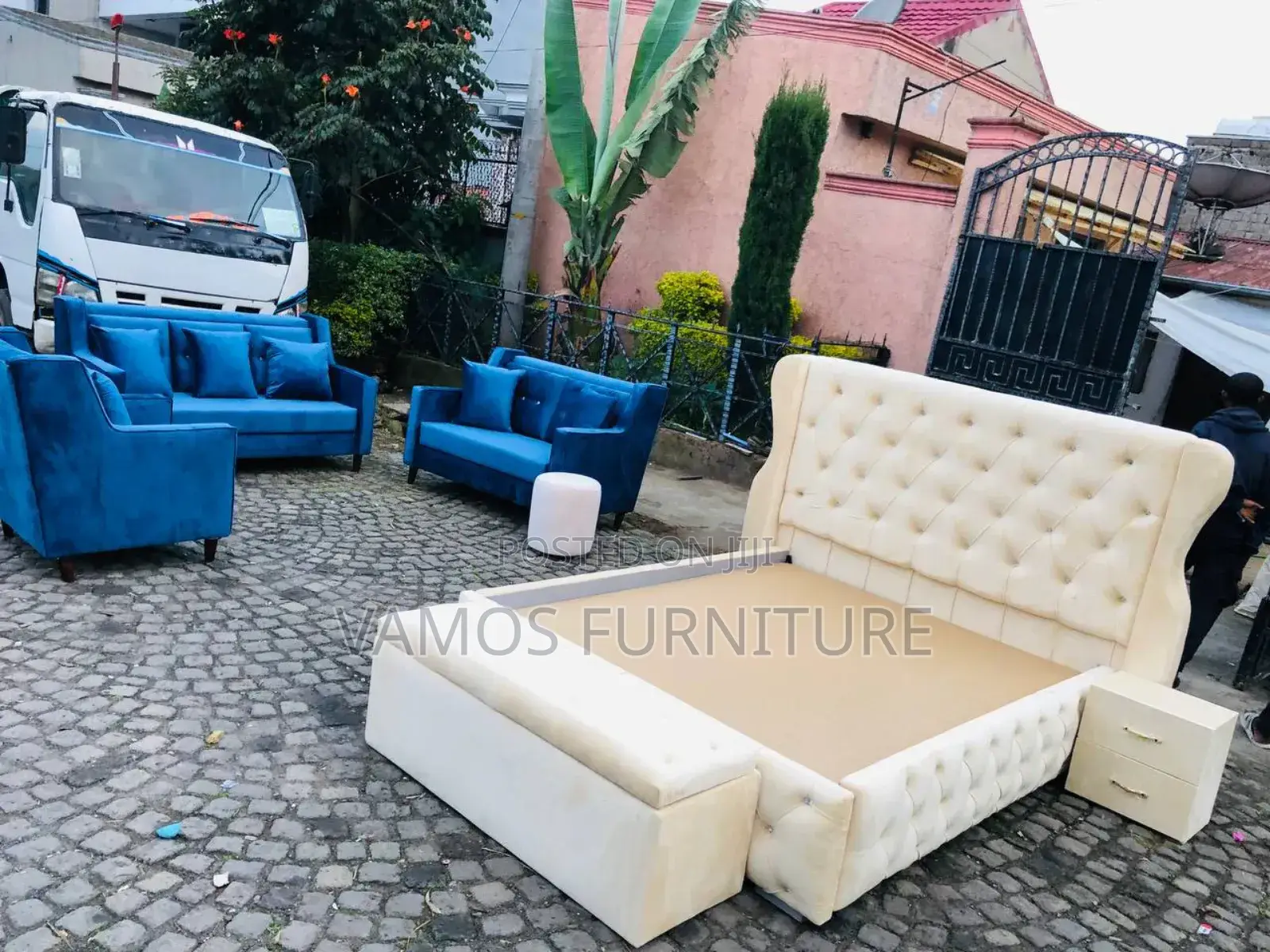 Alga Bed Furniture