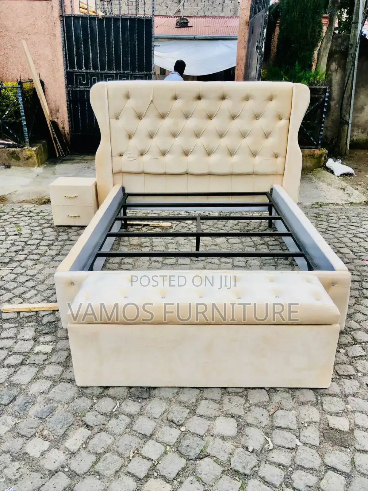 Alga Bed Furniture