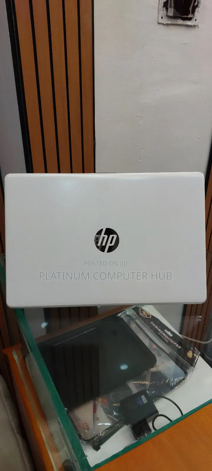 New Laptop HP Stream 14 4GB AMD A4 SSD 60GB