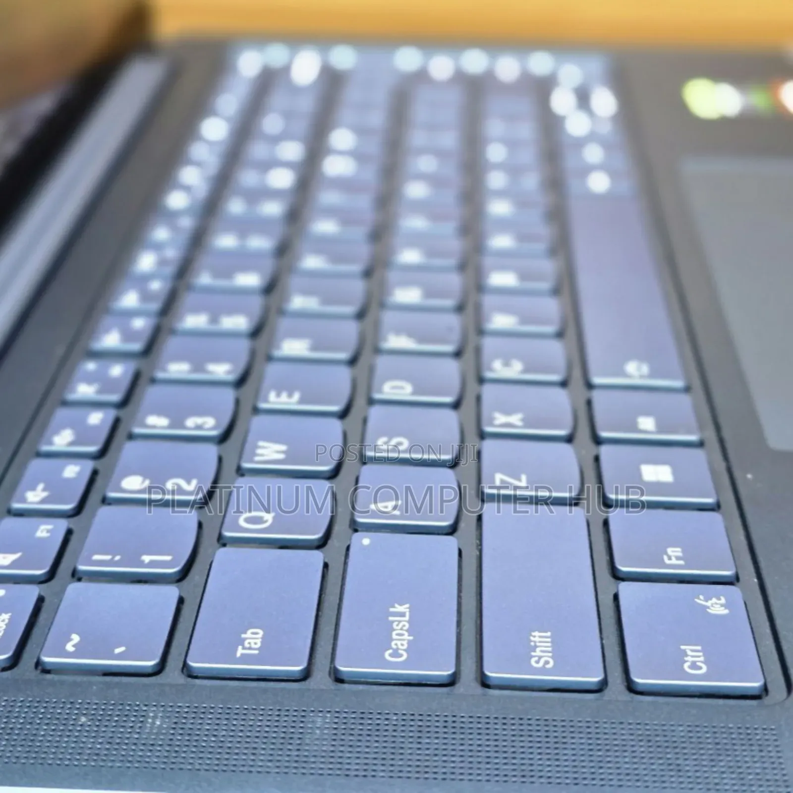 New Laptop Lenovo Yoga 7i 32GB AMD Ryzen 7 SSD 1T