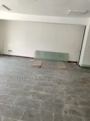 Show Room Rent for Car