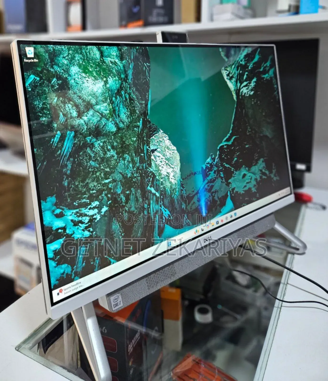 New Dell Inspiron 27 All-in-One 12GB Intel Core I7 SSD 512GB