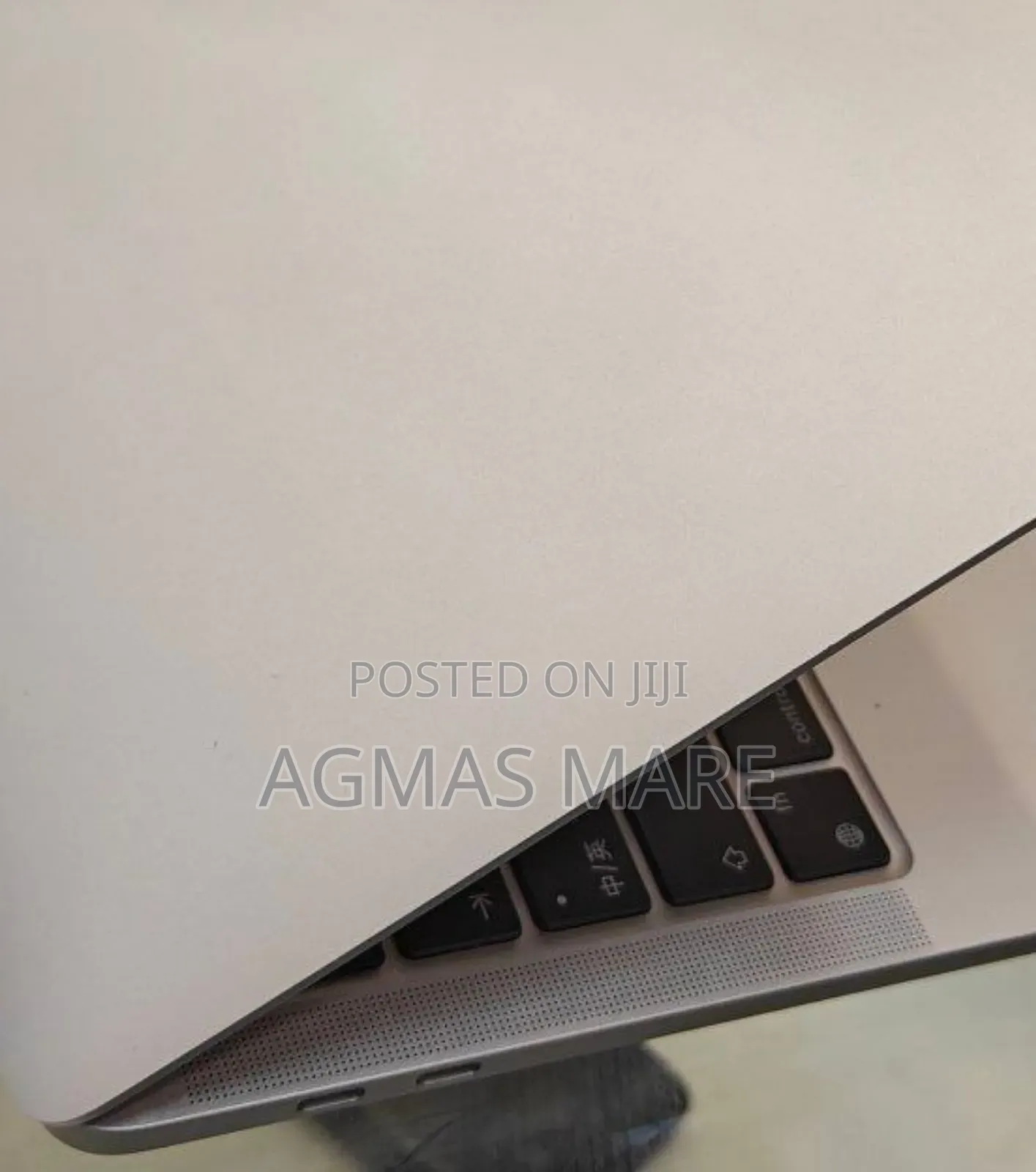 New Laptop Apple MacBook Pro M1 8GB Apple M1 Pro SSD 256GB