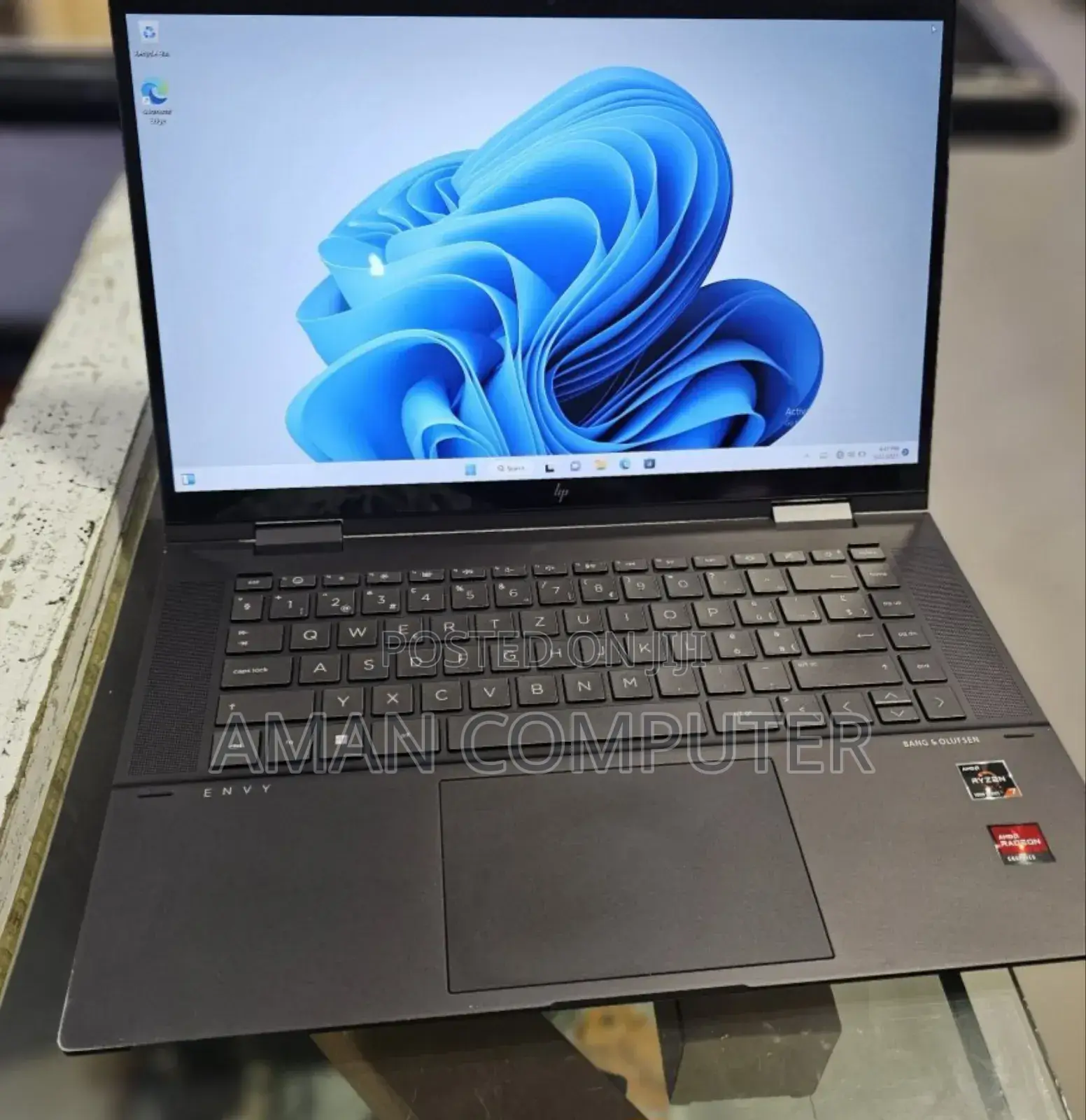 New Laptop HP Envy X360 16GB AMD Ryzen 7 SSD 512GB