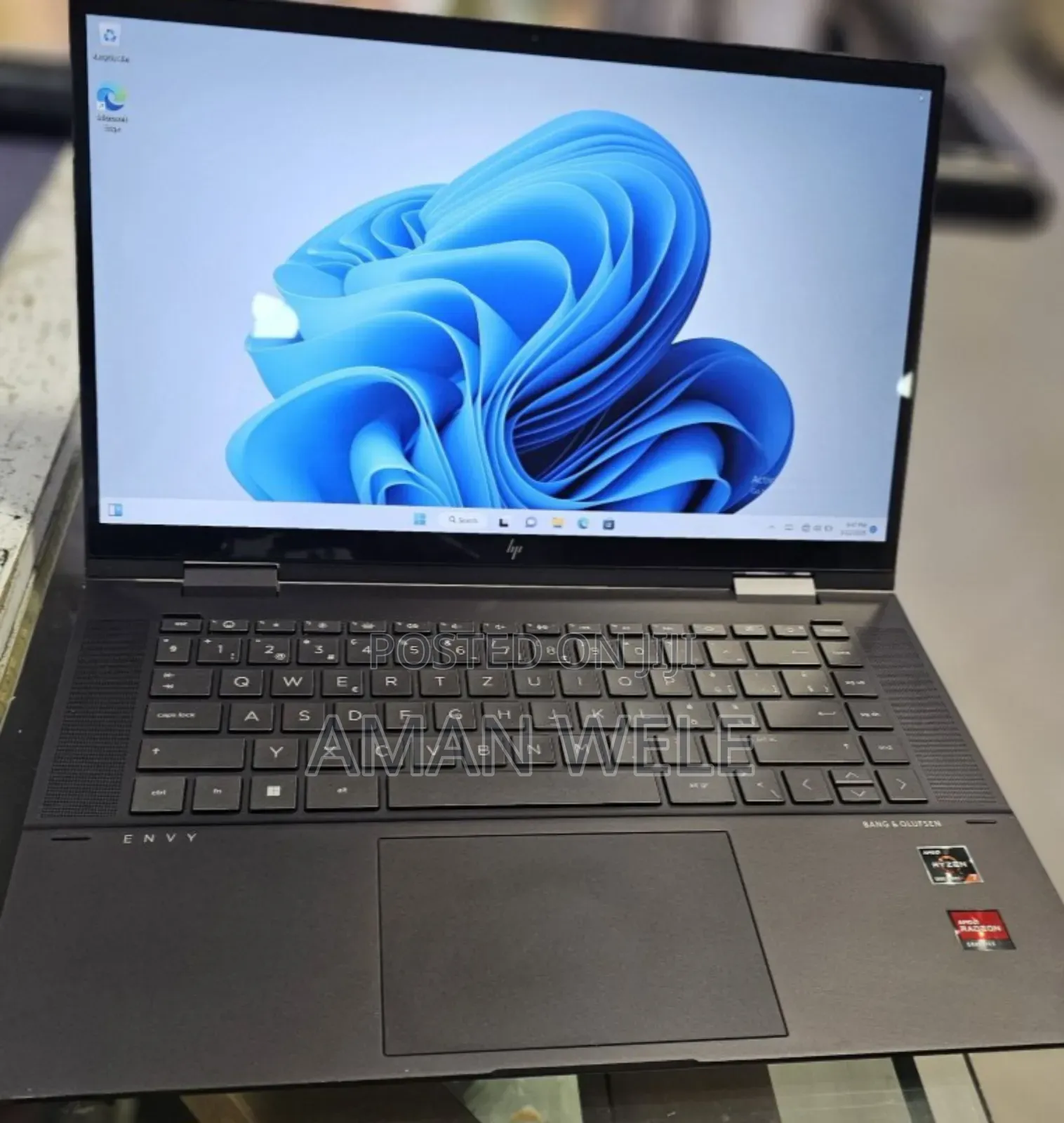 New Laptop HP Envy X360 16GB AMD Ryzen 7 SSD 512GB