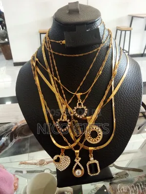 Photo - Golden Necklace