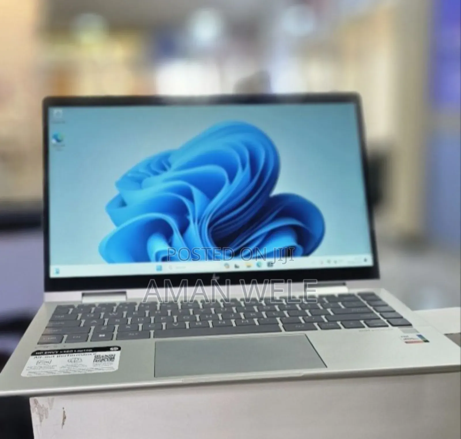 New Laptop HP Envy X360 8GB Intel Core I5 SSD 512GB