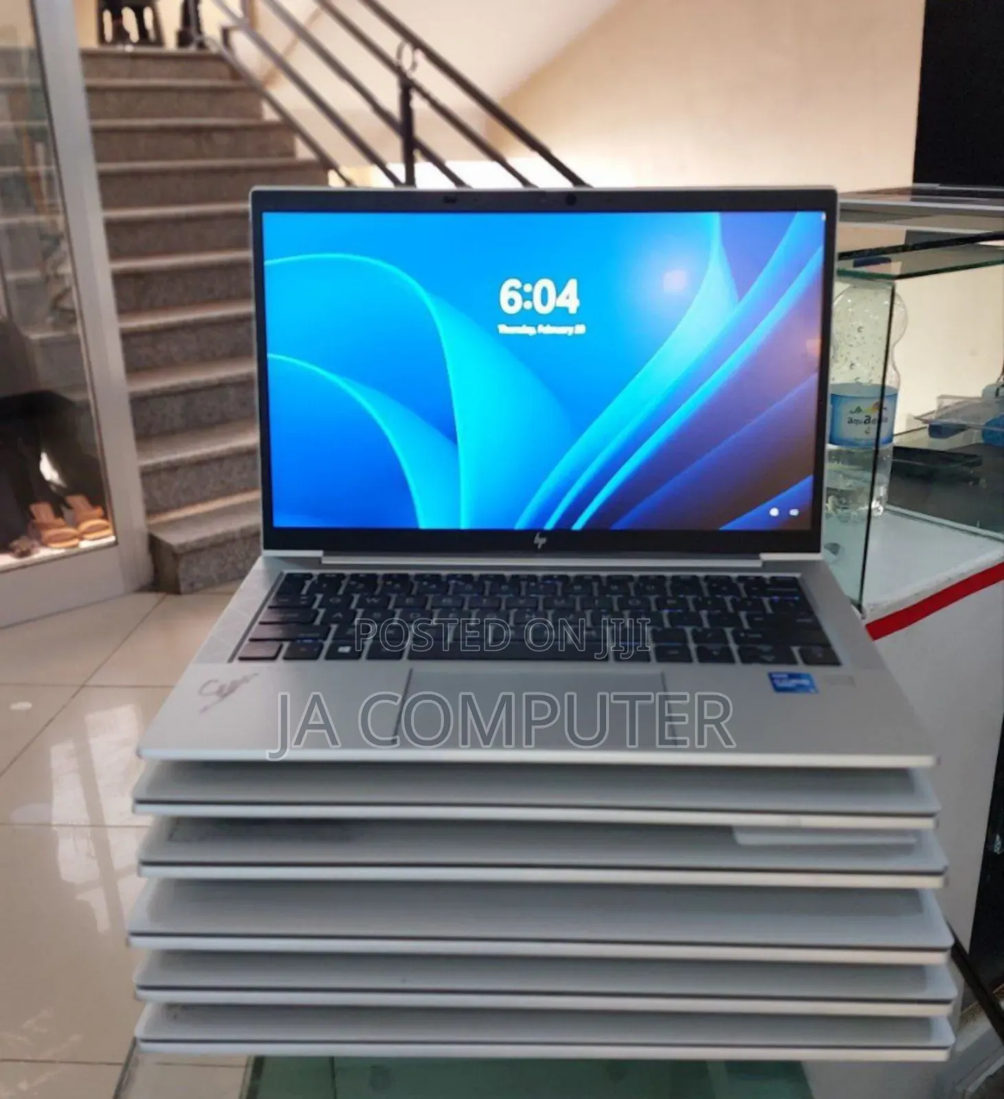 New Laptop HP EliteBook 830 G8 16GB Intel Core I5 SSD 512GB