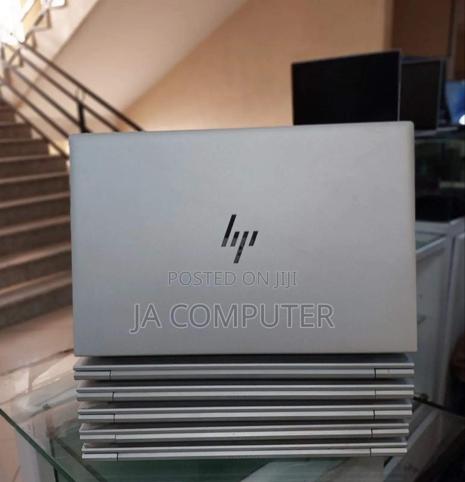 New Laptop HP EliteBook 830 G8 16GB Intel Core I5 SSD 512GB