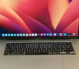 New Laptop Apple MacBook Pro 2019 16GB Intel Core i7 SSD 512GB