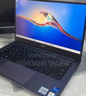 New Laptop Huawei MateBook 13 WRT-W29E 8GB Intel Core i5 SSD 512GB