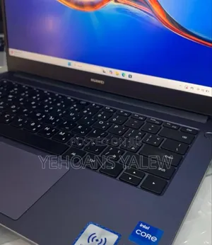 New Laptop Huawei MateBook 13 WRT-W29E 8GB Intel Core i5 SSD 512GB