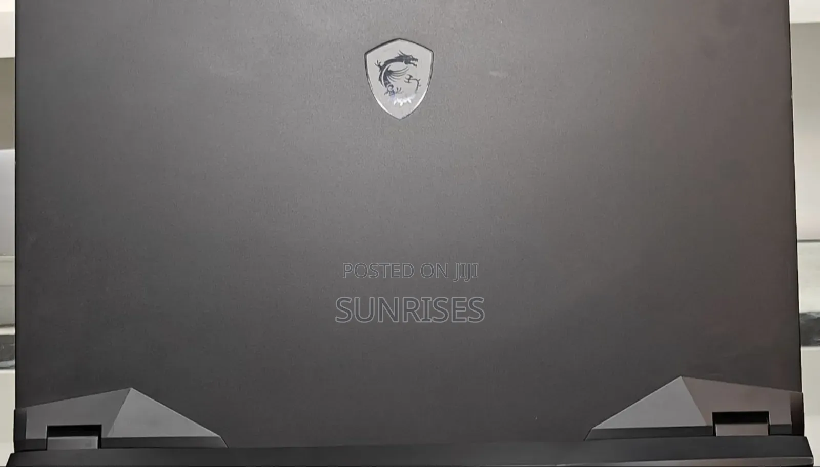 New Laptop MSI GP75 Leopard 16GB Intel Core I7 SSD 1T