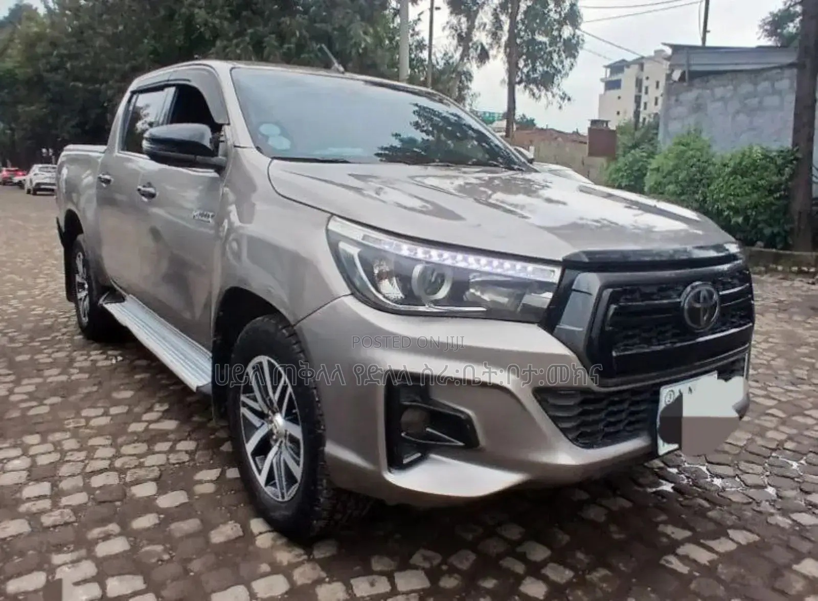 Toyota Hilux 2020 Pearl