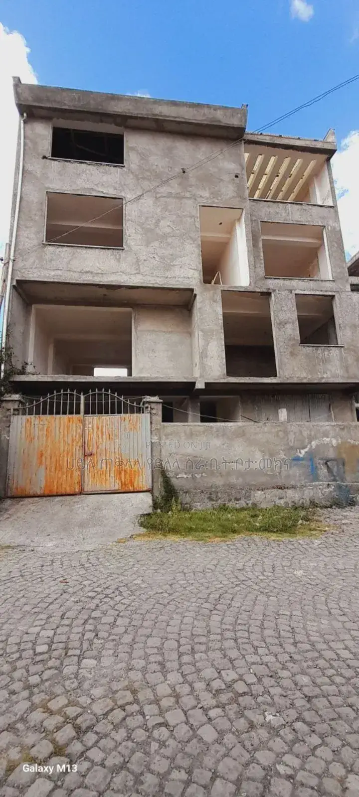 6bdrm House in Ayat Area Inside, Yeka for sale