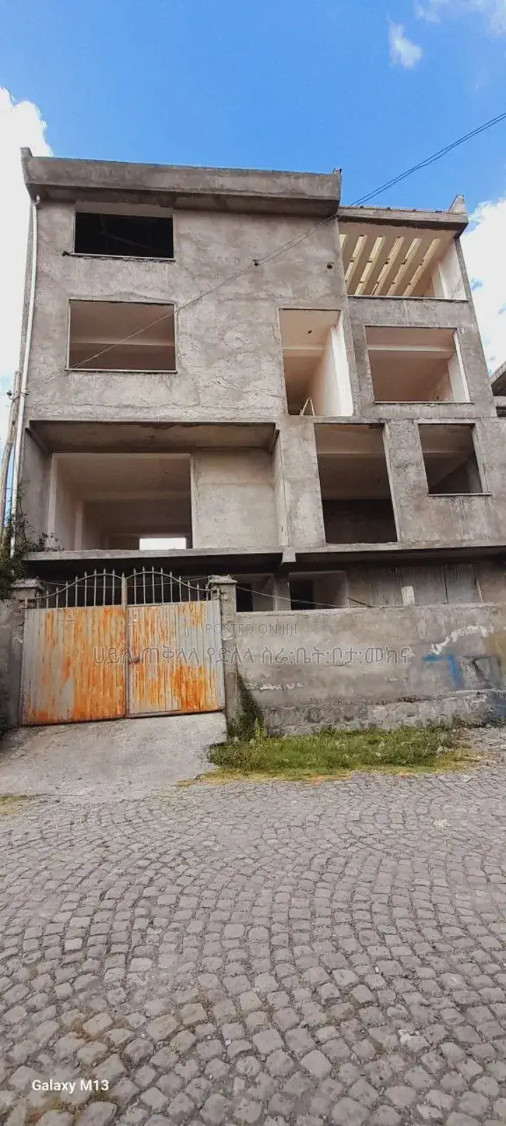 6bdrm House in Ayat Area Inside, Yeka for sale