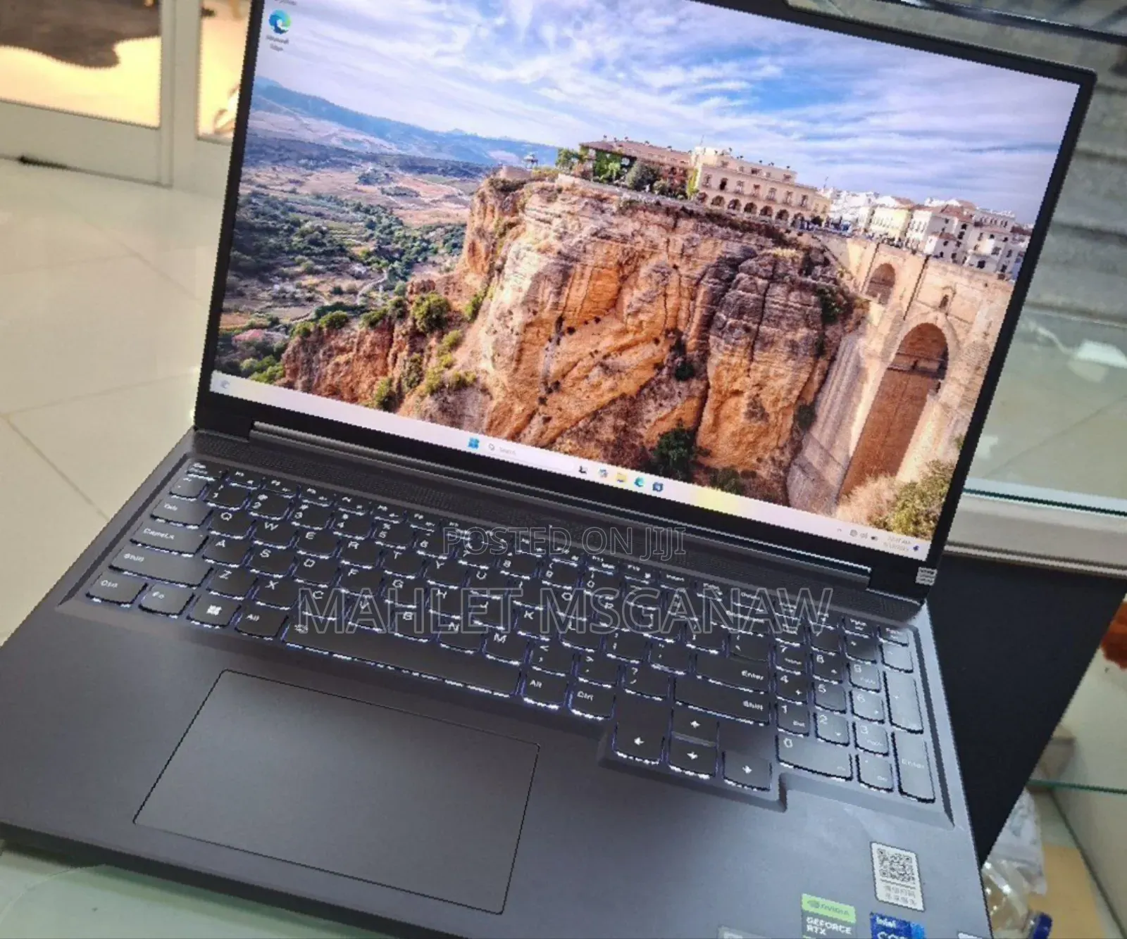 New Lenovo Legion Y7000P IRX9 Gaming Laptop 16GB Intel Core I7 SSD 1T