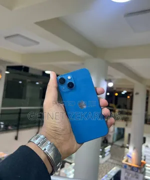 New Apple iPhone 13 128 GB Blue