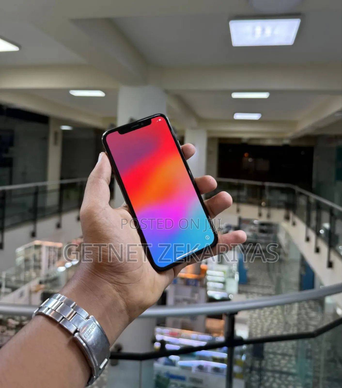 New Apple iPhone XS 64 GB Gold