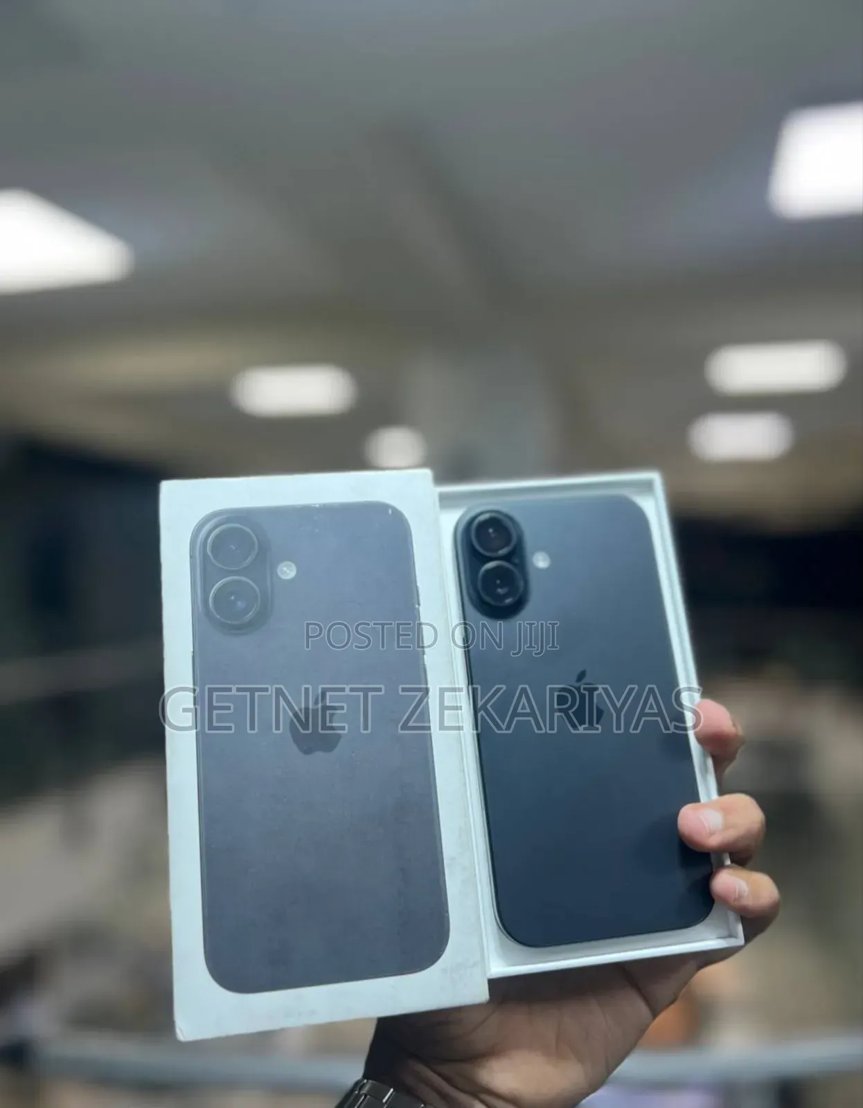 New Apple iPhone 16 128 GB Black