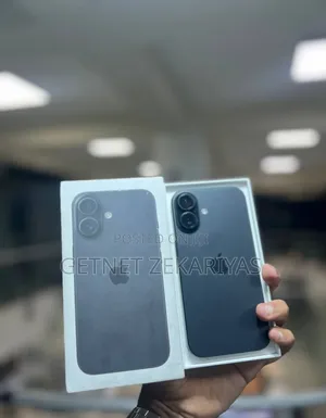 Photo - New Apple iPhone 16 128 GB Black
