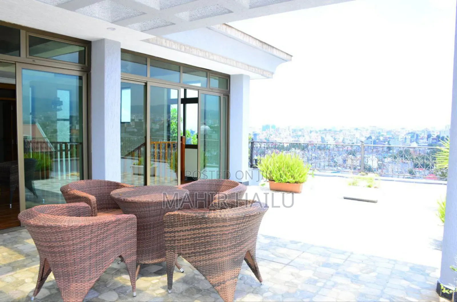 Furnished 8bdrm House in Goro, Bole for rent