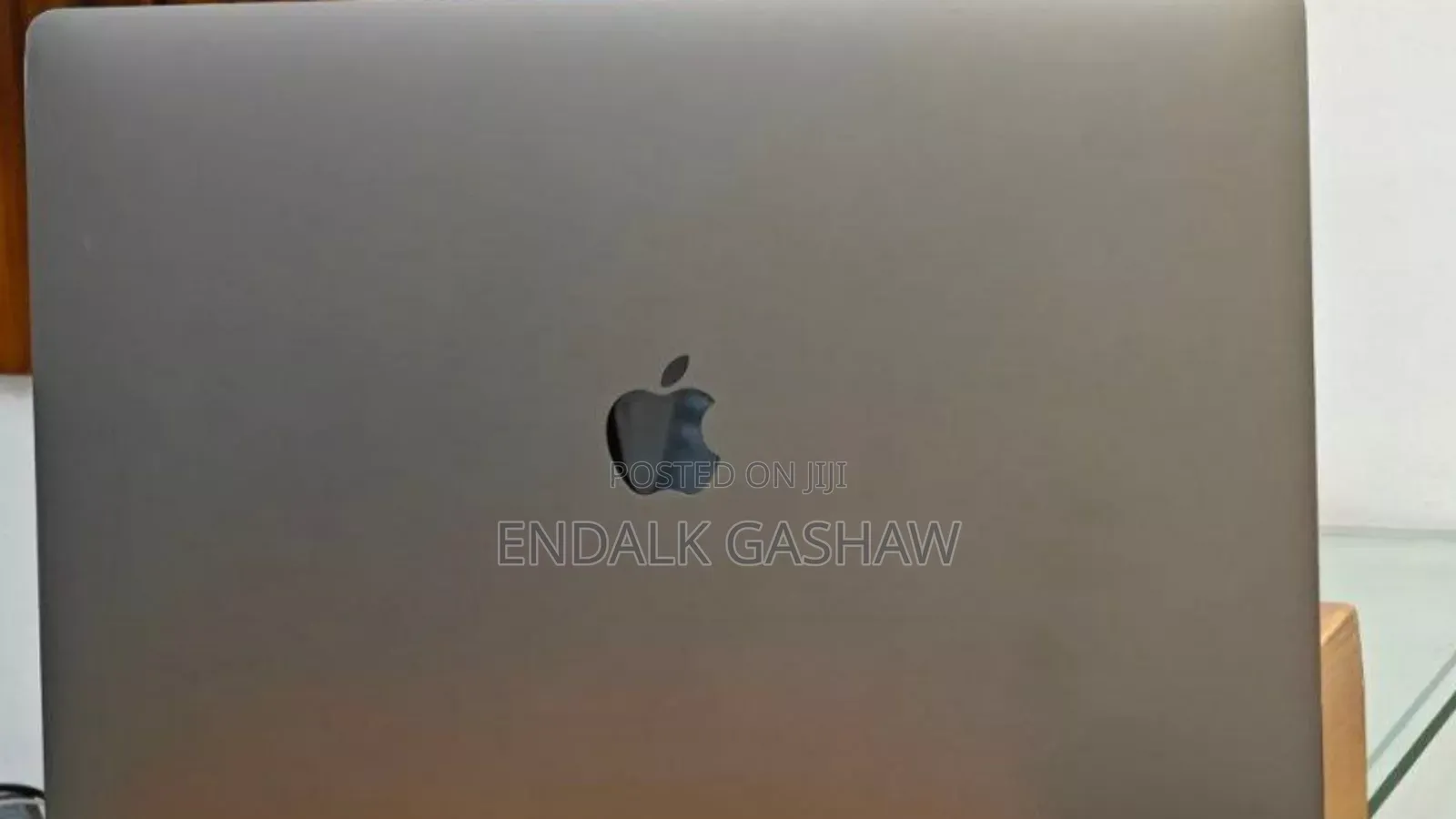 New Laptop Apple MacBook Pro 2019 32GB Intel Core I9 SSD 512GB