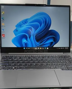 New Laptop Lenovo ThinkPad Yoga 370 16GB Intel Core I5 SSD 1T