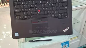 Photo - New Laptop Lenovo ThinkPad Yoga 460 8GB Intel Core I5 SSD 512GB