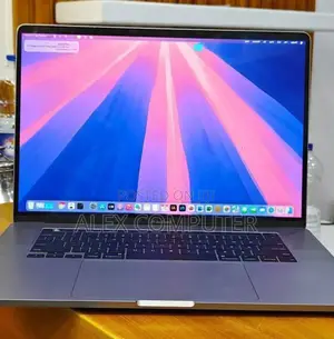 New Laptop Apple MacBook Pro 2019 32GB Intel Core I9 SSD 1T