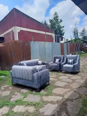 Full Set Comfortable Sofa