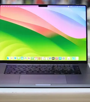 New Laptop Apple MacBook Pro M1 32GB Intel SSD 512GB