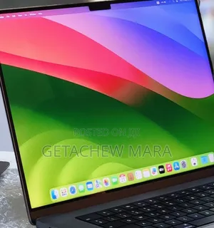New Laptop Apple MacBook Pro M1 32GB Intel SSD 512GB
