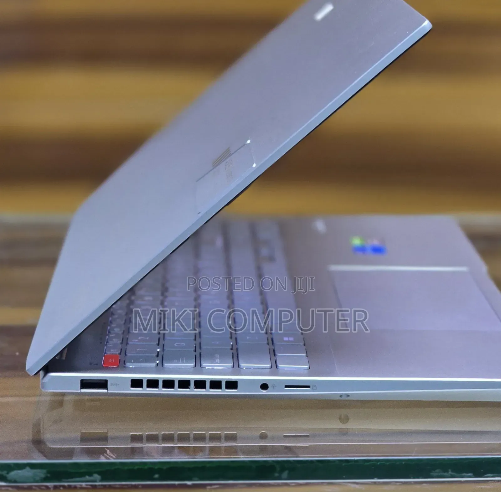 New Laptop Asus VivoBook 15 X505BA 16GB Intel Core i7 SSD 512GB